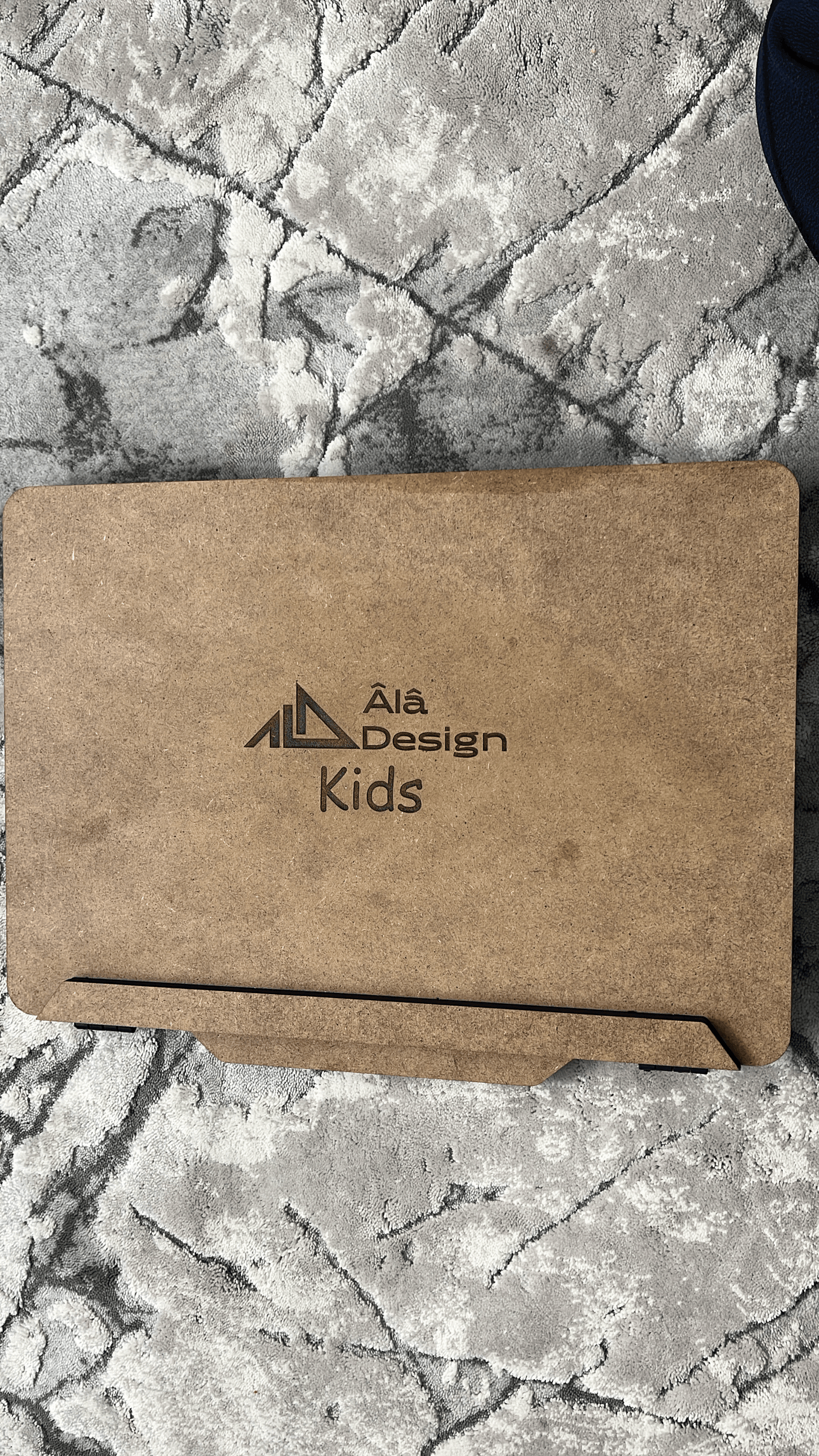 Minik Yazar Ahşap Laptop Yazı Oyunu